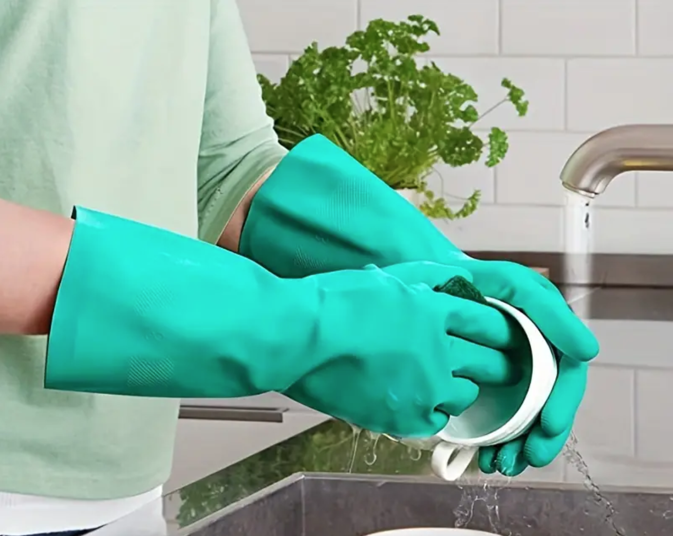 Green Chemical Resistant Nitrile Gloves